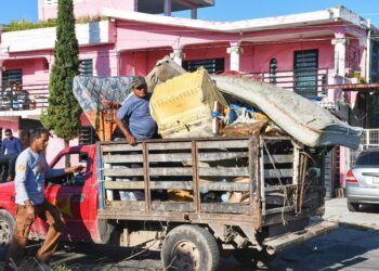 Recolectan más de 60 toneladas de basura en la colonia Adolfo López Mateos
