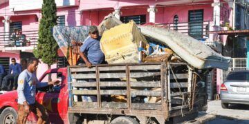 Recolectan más de 60 toneladas de basura en la colonia Adolfo López Mateos