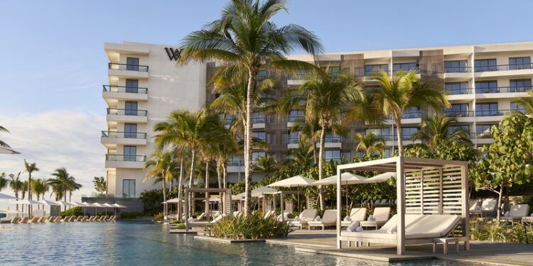 Vive el lujo y la magia de la temporada festiva al estilo Waldorf Astoria Cancún