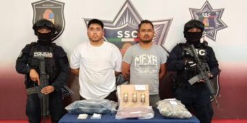 Detienen a dos masculinos con droga y explosivos en Chetumal