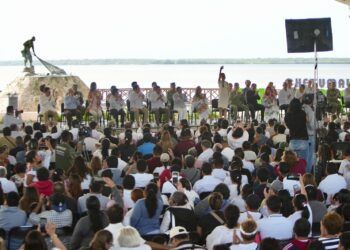 Claudia Sheinbaum impulsa estímulos fiscales para Cozumel, fortaleciendo la economía de las familias: Renán Sánchez 