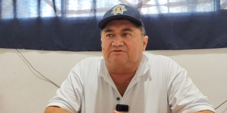 Fatal accidente en calle deteriorada: director de Tránsito desata polémica con declaraciones contradictorias