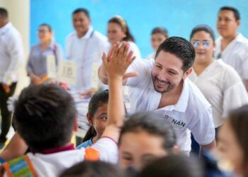 El diputado Renán Sánchez anuncia el lanzamiento de la campaña estatal de recolecta de juguetes