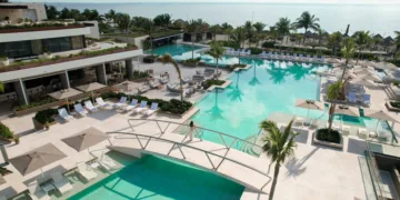 ATELIER Playa Mujeres es uno de los mejores resorts todo incluido en México de acuerdo con la revista Travel + Leisure