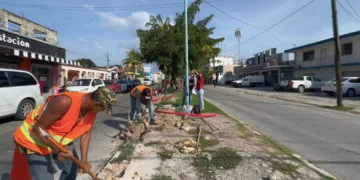 Inicia construcción de alumbrado público en beneficio de varias colonias de Chetumal