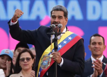 La tragicomedia del poder eterno