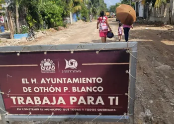 Inician construcción de pavimentos en colonia Ampliación Caribe de Chetumal
