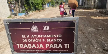 Inician construcción de pavimentos en colonia Ampliación Caribe de Chetumal