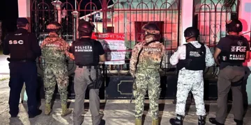 Cumplimenta FGE de Quintana Roo dos cateos en Othón P. Blanco; detienen a una mujer con droga