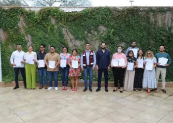 El ICATQR certifica a funcionarios de la Consejería Jurídica en estándares de competencia laboral
