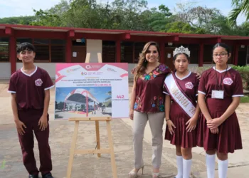 Anuncia Mara Lezama construcción de domo en Secundaria Técnica 10 “Francisco Zarco” en Leona Vicario