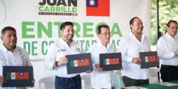 Fortalecer la educación, es la mejor forma de construir un Quintana Roo justo: Renán Sánchez