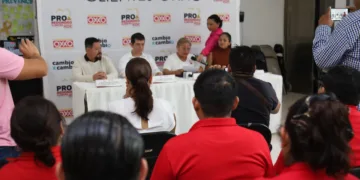 DIF Othón P. Blanco y OXXO llevarán paquetes alimentarios a más de mil abuelitos de la zona rural