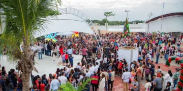 Estefanía Mercado le cumplió a Puerto Aventuras: en menos de cien días ya tienen Plaza Cívica