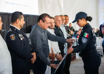 Rinde Gobierno de Solidaridad homenaje a los policías municipales