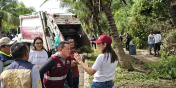 Rescatan sendero de la avenida Erick Paolo en Chetumal
