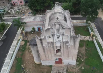 Sacalaca: un tesoro maya capturado en un misterioso libro