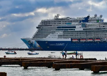 Cozumel se mantiene como líder en arribos de cruceros y esta semana espera 36 hoteles flotantes
