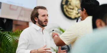 Estefanía Mercado está haciendo inversiones históricas en materia turística y obra pública en Playa del Carmen: Fernando Muñoz