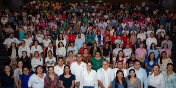 La inclusión es una responsabilidad urgente, afirma Estefanía Mercado durante conferencia sobre TEA
