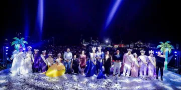 Espectacular inicio del Carnaval Neón Chetumal 2025