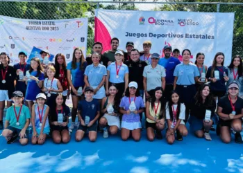 Jugadores quintanarroenses mostraron su talento en la eliminatoria de tenis de los Juegos Deportivos Estatales 2025