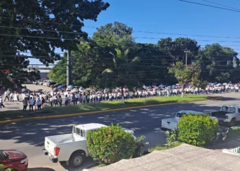 ¿Por qué solo los maestros protestan contra reforma del ISSSTE?