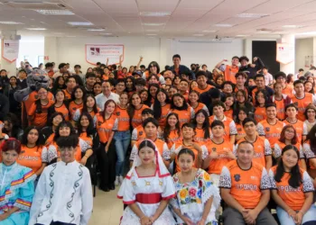 Mara Lezama entrega equipamiento a Universidad Politécnica de Quintana Roo, en beneficio de mil 760 estudiantes