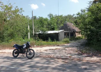 Escalada de violencia en José María Morelos: comando armado priva de la libertad a dos personas en San Felipe I
