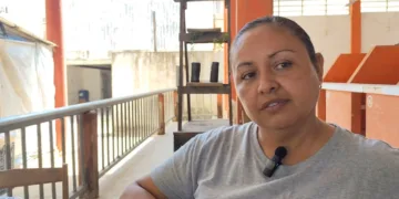 Suspensión de clases afecta a estudiantes y familias, pero beneficia a comercios locales