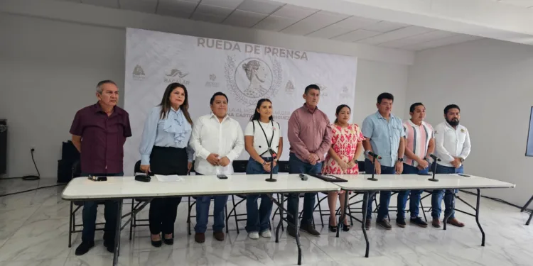 Chepe y su culto a la personalidad: la medalla “Rosina Castillo”