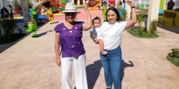 Entrega Mara Lezama transformado parque La Colmena a familias de Felipe Carrillo Puerto