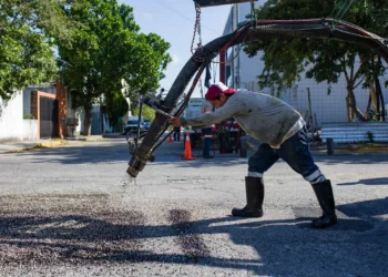 Estefanía Mercado pone en marcha intensa jornada de mejoramiento urbano para transformar calles de Playa del Carmen