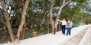 Con la pavimentación de la avenida Mayapan, Estefanía Mercado cumple a los habitantes de Tumben Chilam