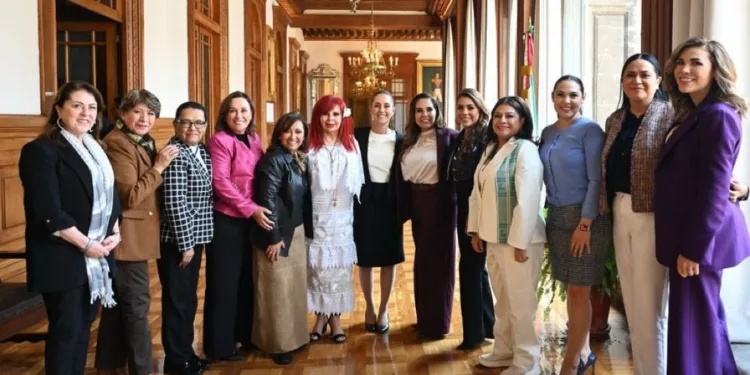 Mara Lezama participa en reunión nacional con la presidenta Claudia Sheinbaum para fortalecer el IMSS-Bienestar
