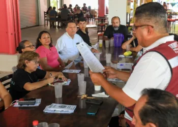 Programa “Negocio Seguro” llega al Mercado de la 10 de Playa del Carmen