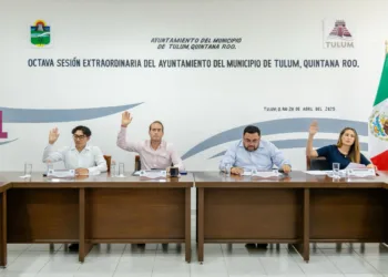 Tulum invierte en su personal, con programa de becas de estudio