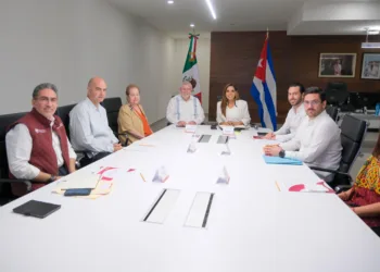 Fortalecen lazos de amistad y cooperación gobernadora Mara Lezama y embajador de Cuba, Marcos Rodríguez Costa