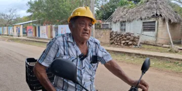 Mototaxistas de JMM denuncian aumento de exigencias y falta de apoyo por parte de autoridades