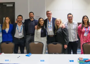 Quintana Roo consolida alianzas estratégicas para fortalecer el turismo de cruceros en Cozumel y Mahahual