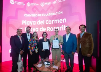 El Caribe y el Pacífico se unen, Playa del Carmen y Playas de Rosarito firman Intención de Hermanamiento en el Tianguis Turístico de México 2025