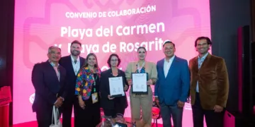 El Caribe y el Pacífico se unen, Playa del Carmen y Playas de Rosarito firman Intención de Hermanamiento en el Tianguis Turístico de México 2025