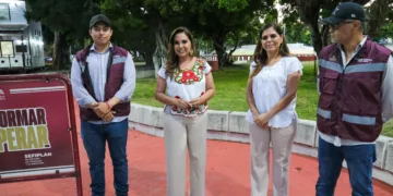 Supervisa Mara Lezama recuperación del brillo en el Parque de Los Caimanes, sitio emblemático de Chetumal