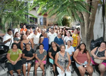 Renán Sánchez escucha a las familias y reafirma su compromiso con la salud en las escuelas