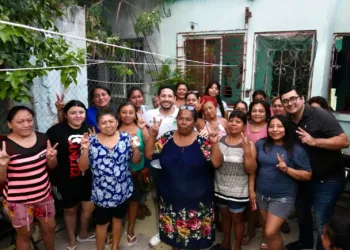 Renán Sánchez destaca inversión histórica en programas sociales 2025 ante la Familia Verde en Villa Otoch
