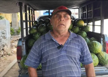 Comerciante acusa a agente de Tránsito de intento de desalojo con prepotencia en José María Morelos