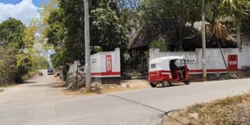 Aseguran vehículo con reporte de robo en Tabasco en calles de José María Morelos