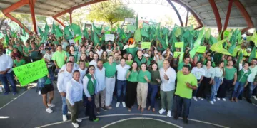 En Cancún, Karen Castrejón Trujillo y Renán Sánchez Tajonar, inician el proceso de afiliación de militantes y simpatizantes del Partido Verde en Quintana Roo