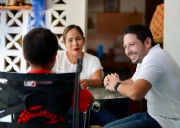 Renán Sánchez Tajonar reafirma su compromiso con las mujeres de Quintana Roo