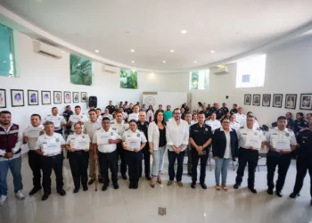Estefanía Mercado fortalece la atención turística con una policía más profesional, con rostro humano y bilingüe